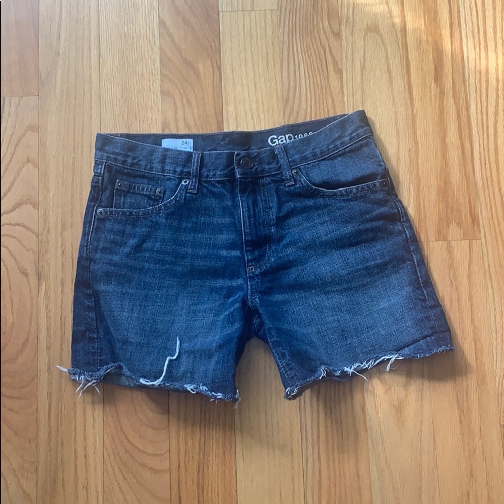 GAP sexy boyfriend short